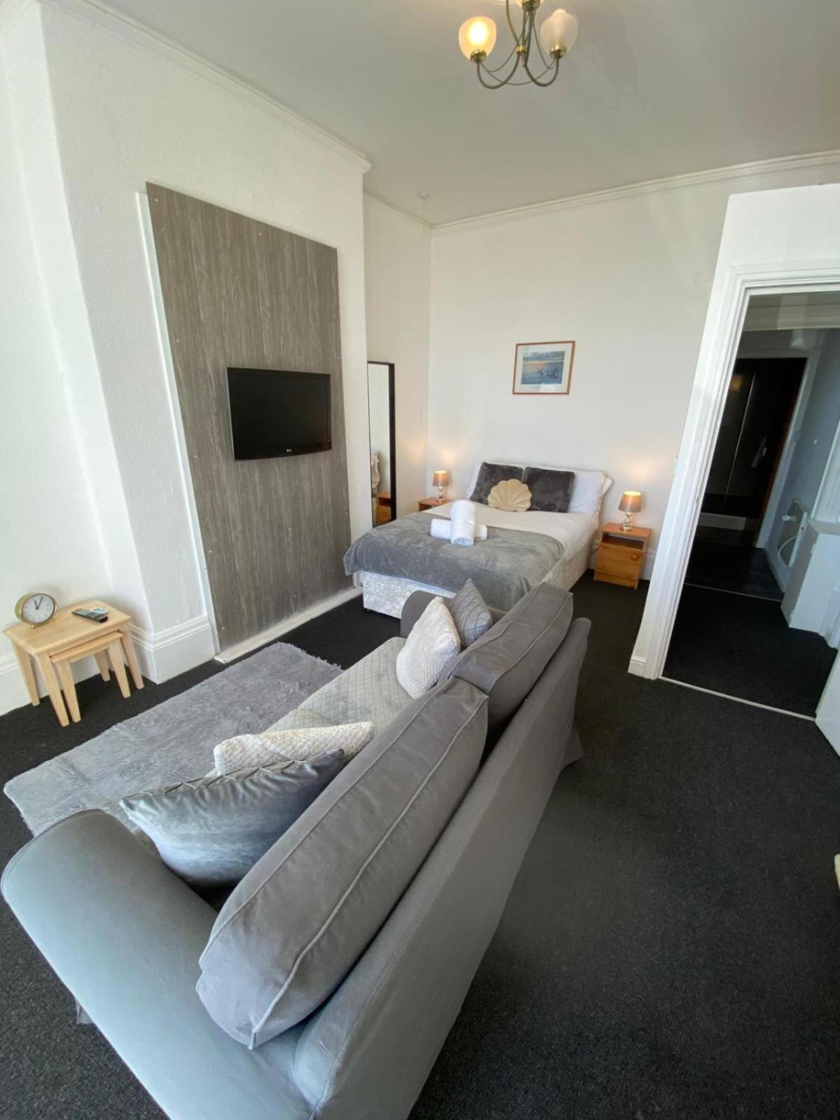 Farina No1, Sea View Studio Sleeping 2 Guests Bridlington Eksteriør billede